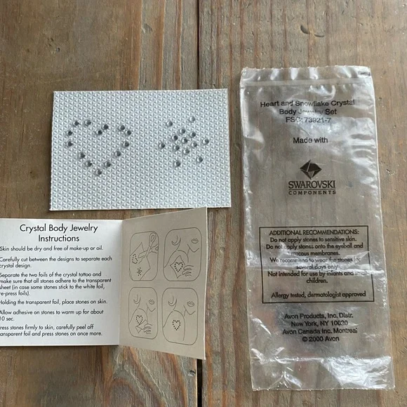 Swarovski crystal body art - Picture 2 of 4